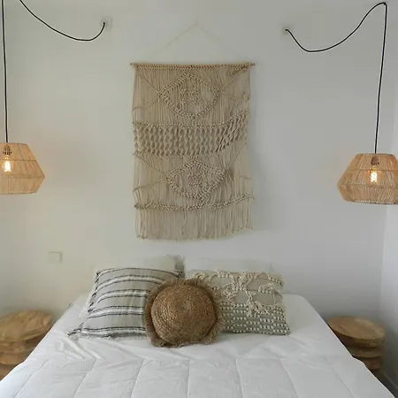 Climatise Avec Piscine, Terrasse Et Parking, - Fr-1-251-775 Apartment Le Lavandou