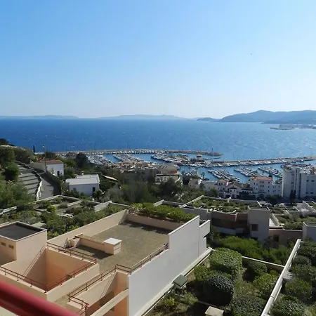 Climatise Avec Piscine, Terrasse Et Parking, - Fr-1-251-775 Apartment *